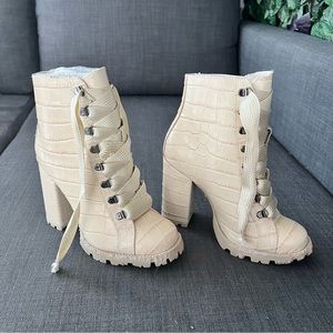 NWT SCHUTZ S-ZARA HEEL BOOTS 7.5